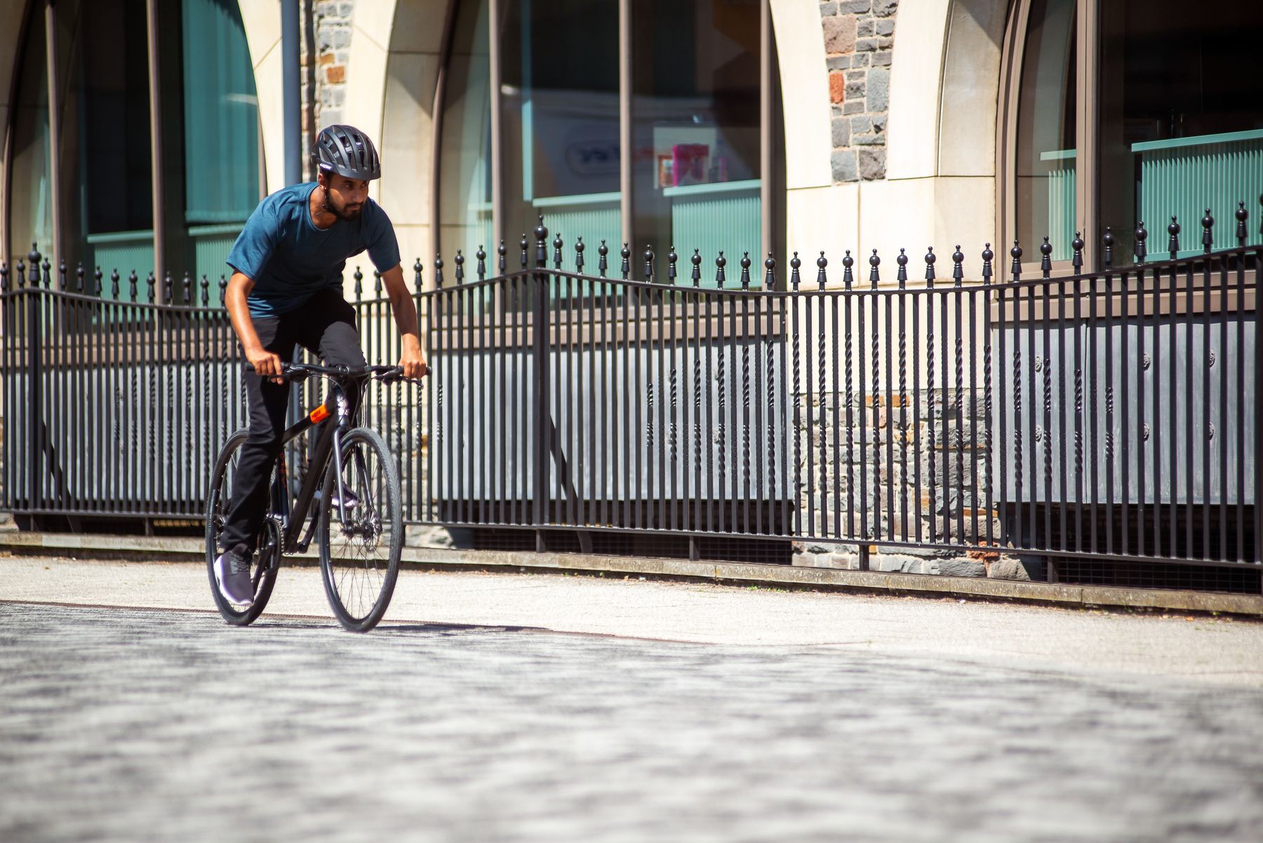 Voodoo Cycles Marasa: Hybrid Mens Bike